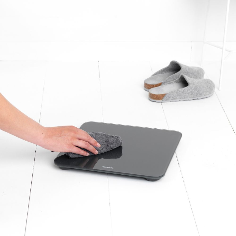 Bathroom Scales, ReNew, battery Powered - Dark Grey at at Brabantia GH