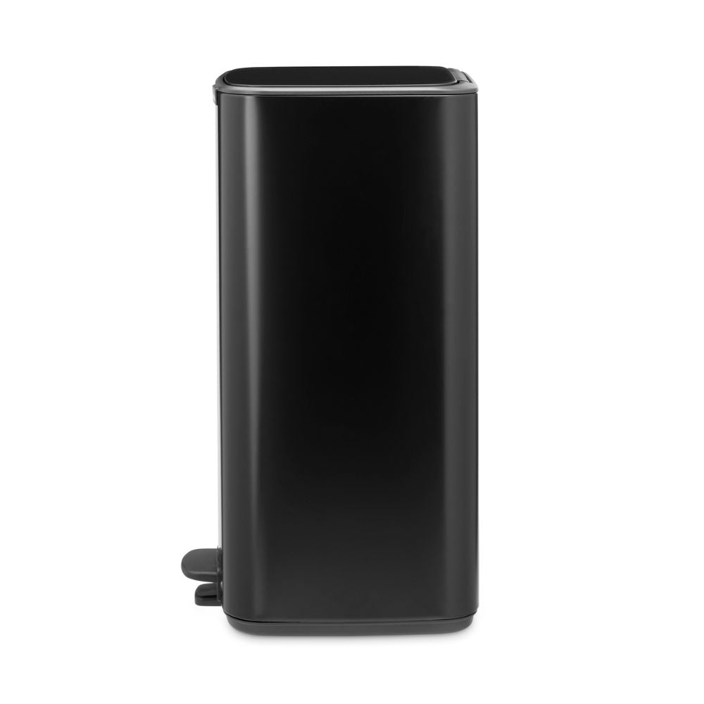 Bo Pedal Bin, 30L at Brabantia GH