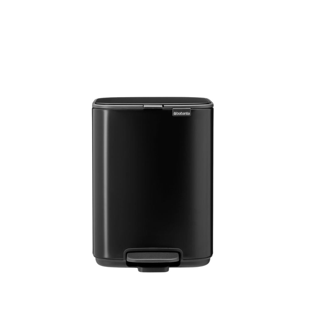 Bo Pedal Bin, 4L at Brabantia GH