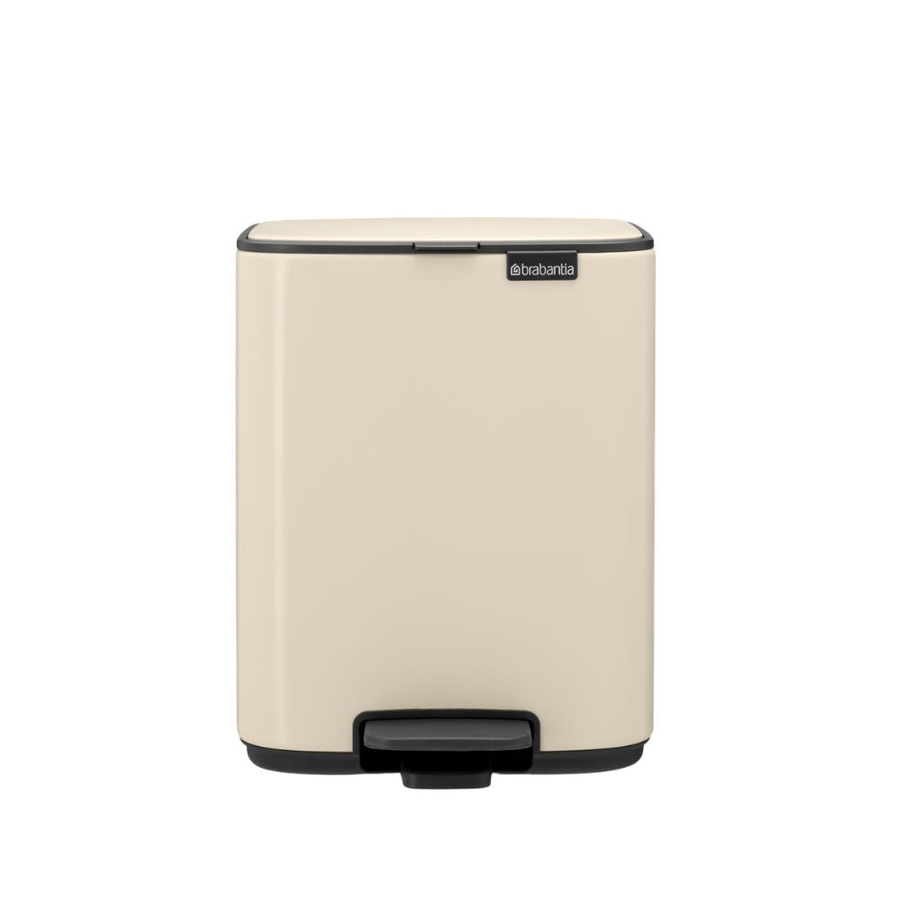 Bo Pedal Bin, 7L at Brabantia GH