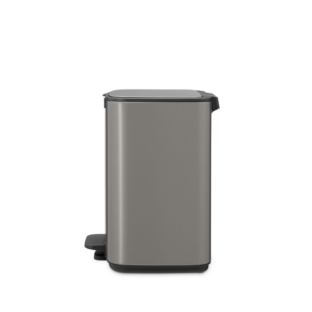 Bo Pedal Bin, 7L at Brabantia GH