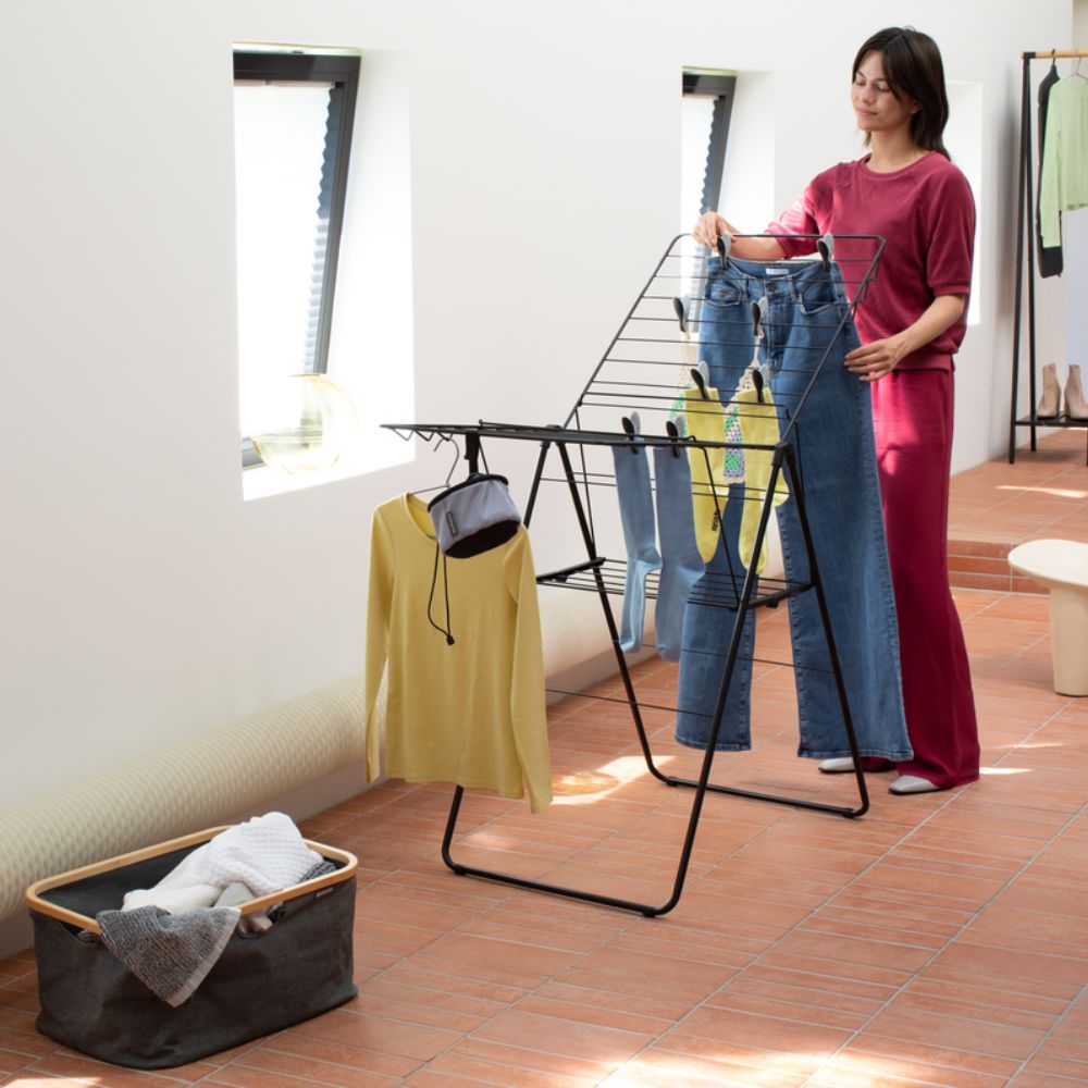 HangOn Drying Rack, 20 metres - Matt Black at Brabantia GH
