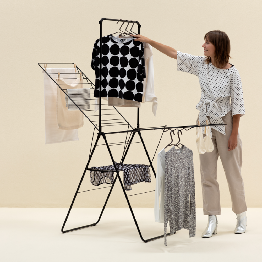 HangOn Drying Rack, 25 metres with rod - Matt Black at Brabantia GH