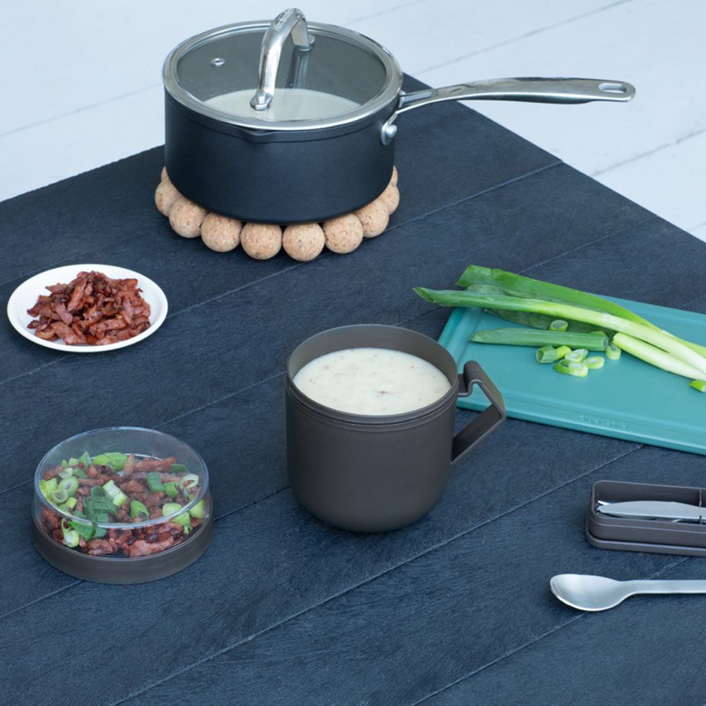 Make & Take Soup Mug, 0.6L, Plastic - Dark Grey at Brabantia GH