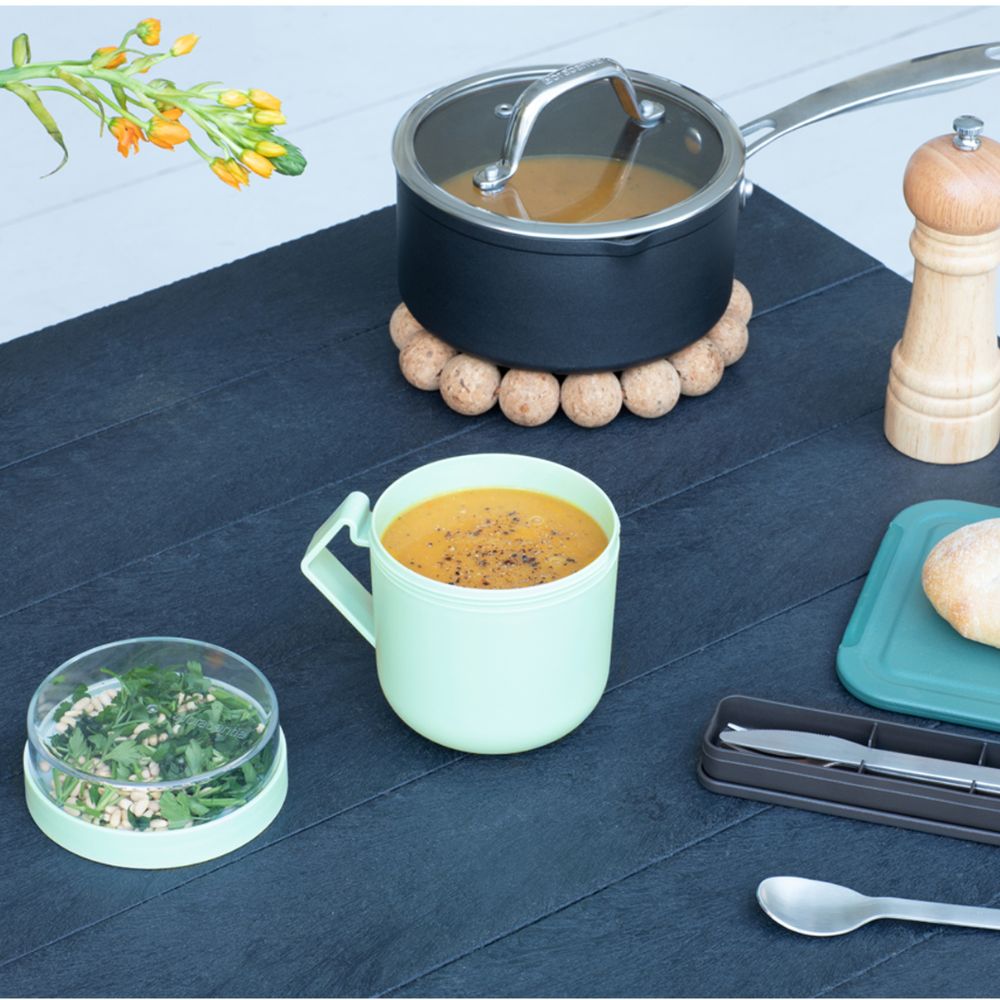 Make & Take Soup Mug, 0.6L, Plastic - Jade Green at Brabantia GH