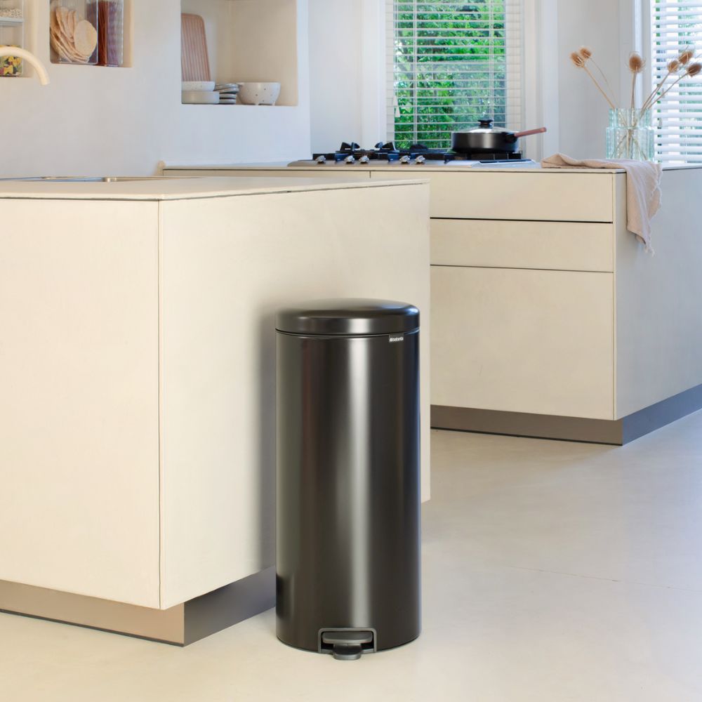 NewIcon Pedal Bin, 30L at Brabantia GH