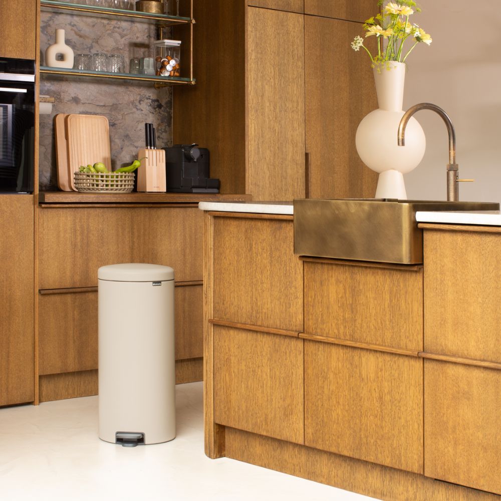 NewIcon Pedal Bin, 30L at Brabantia GH