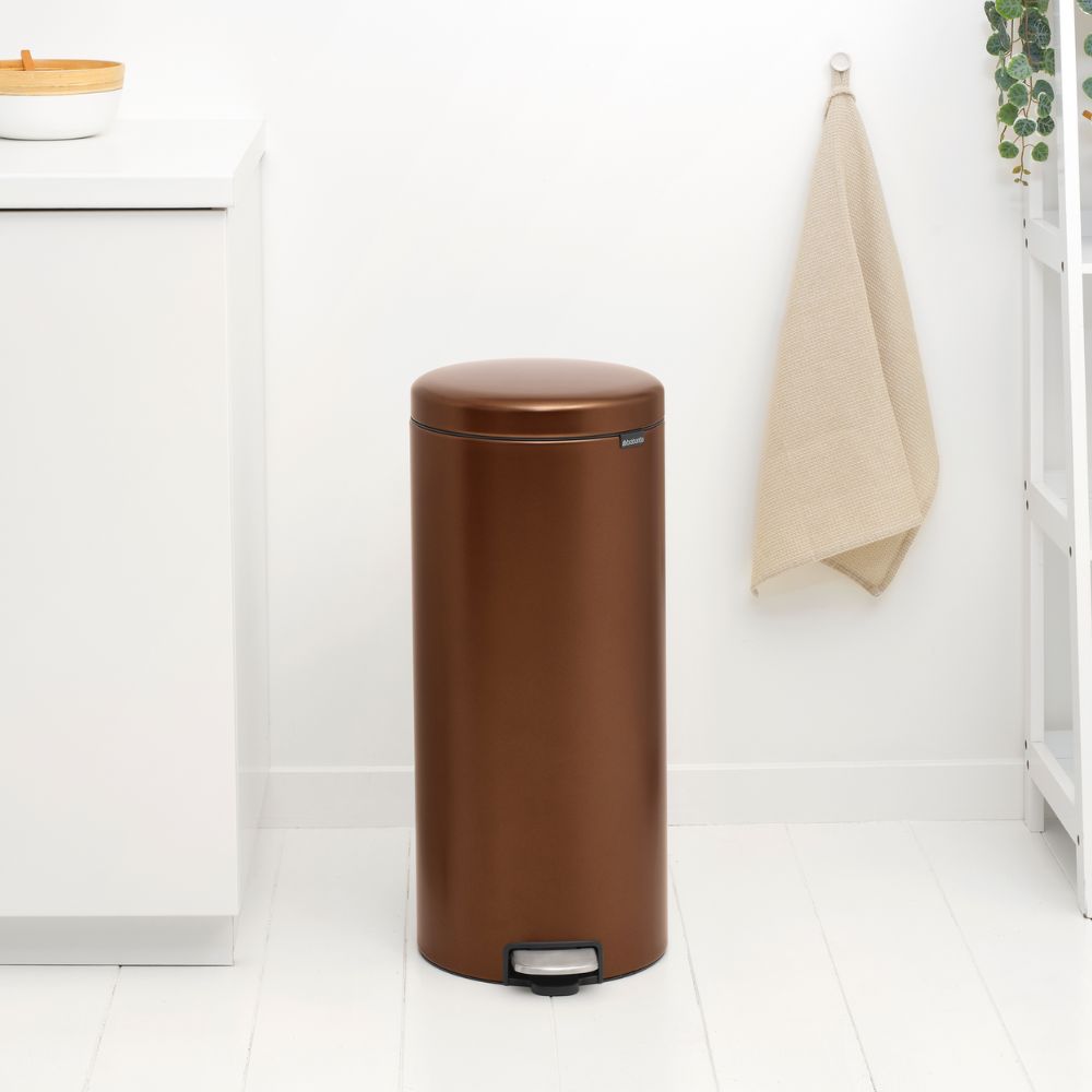 NewIcon Pedal Bin, 30L at Brabantia GH