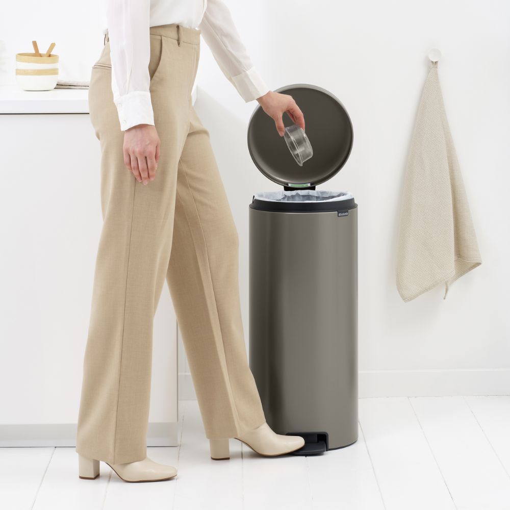 NewIcon Pedal Bin, 30L at Brabantia GH