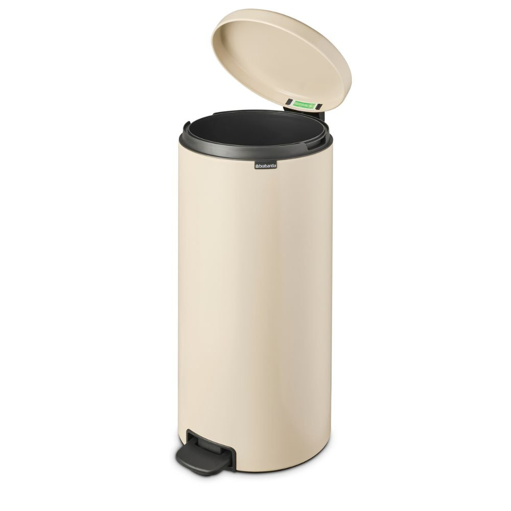 NewIcon Pedal Bin, 30L at Brabantia GH at Napev GH