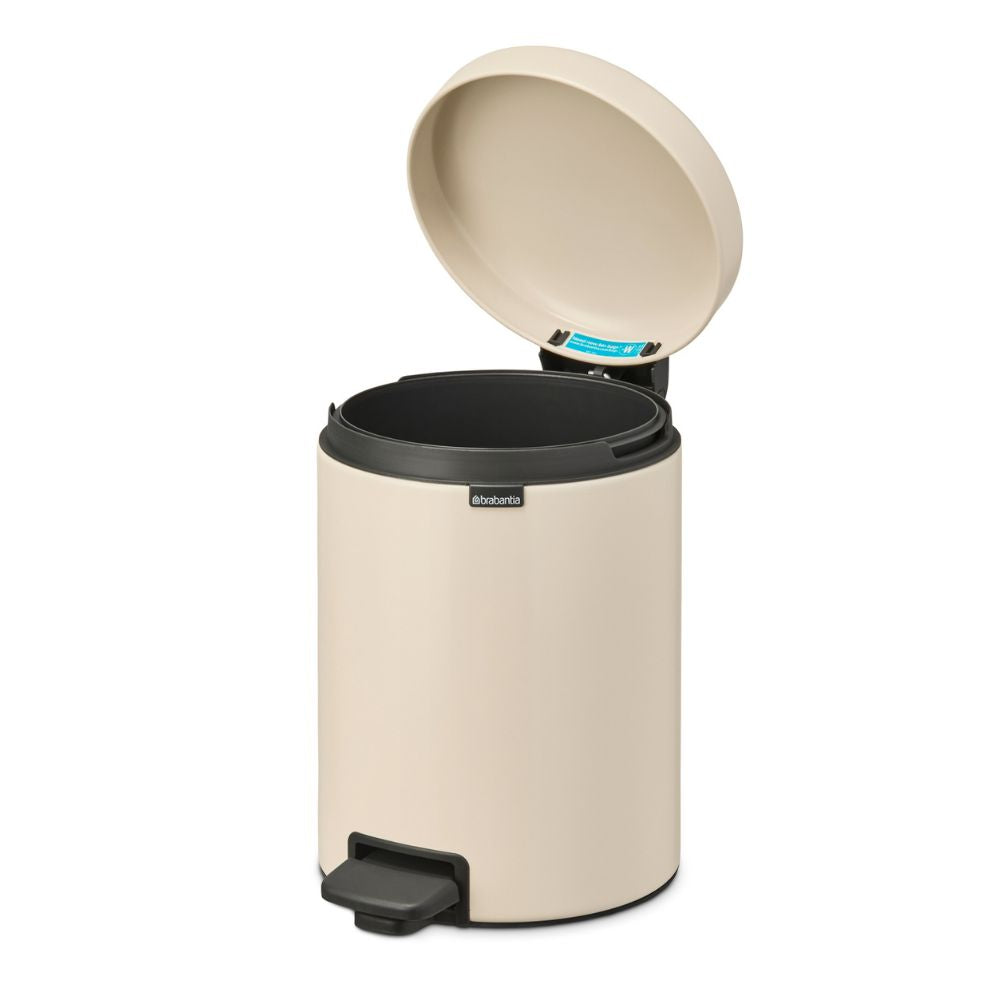 NewIcon Pedal Bin, 5L at Brabantia GH