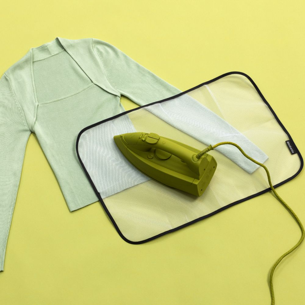 Protective Ironing Cloth, 40 x 60 cm - White at Brabantia GH
