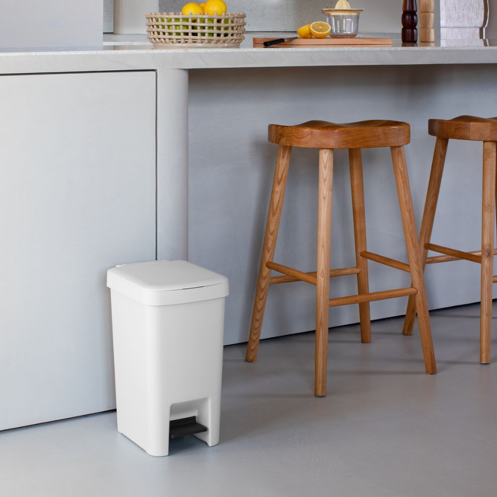 StepUp Pedal Bin 16L at Brabantia GH