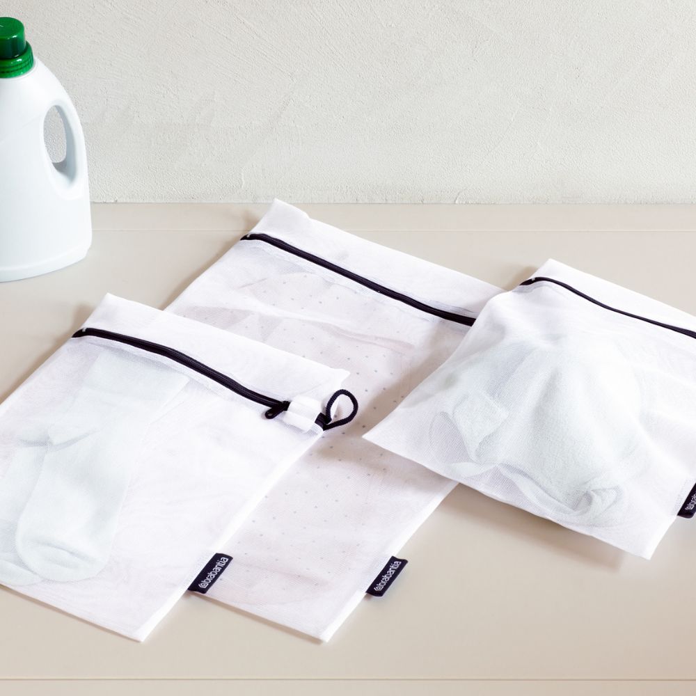 Wash Bags, set of 3, in 2 sizes at Brabantia GH