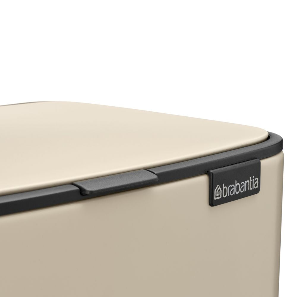Bo Pedal Bin, 12L at Brabantia GH