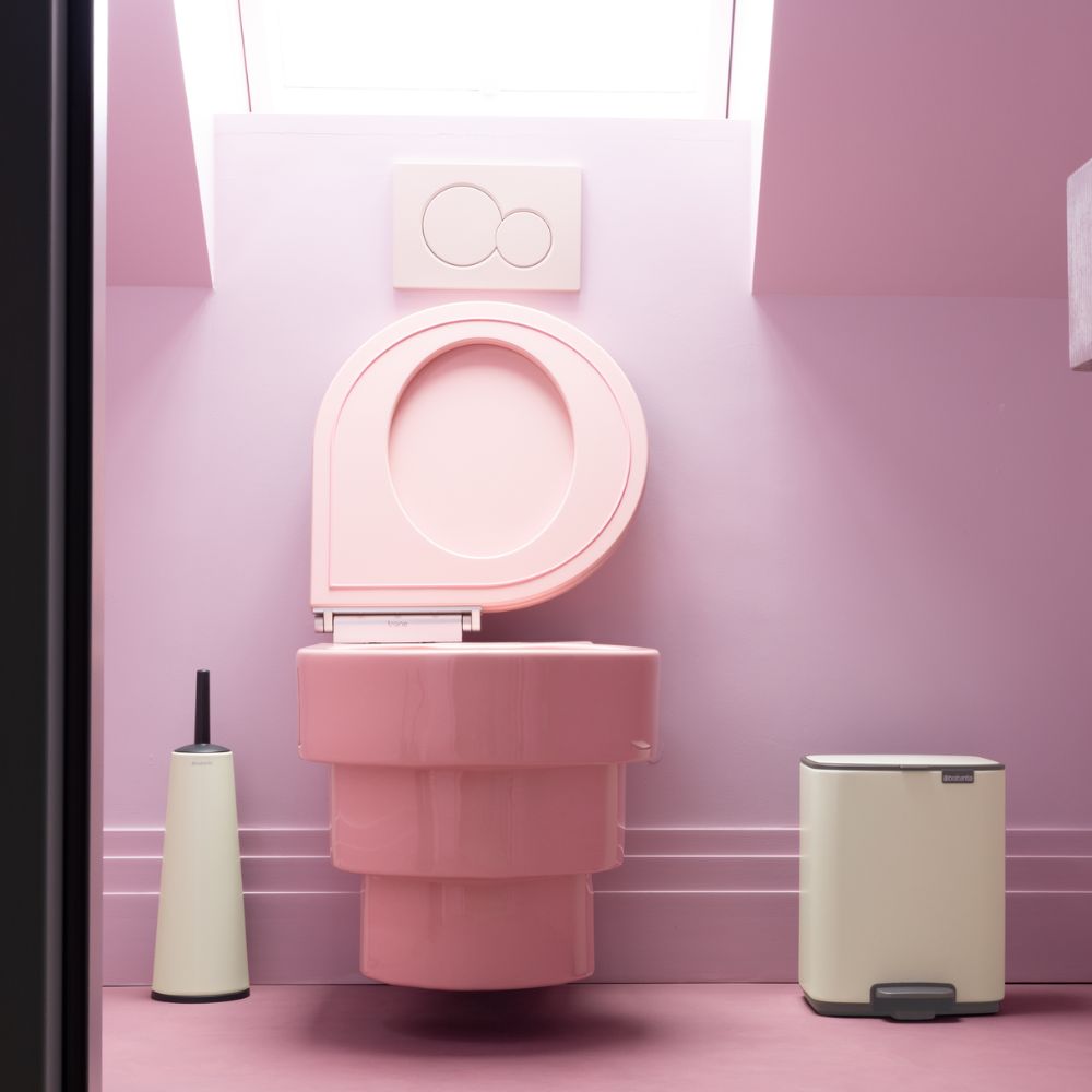 Bo Pedal Bin, 7L at Brabantia GH