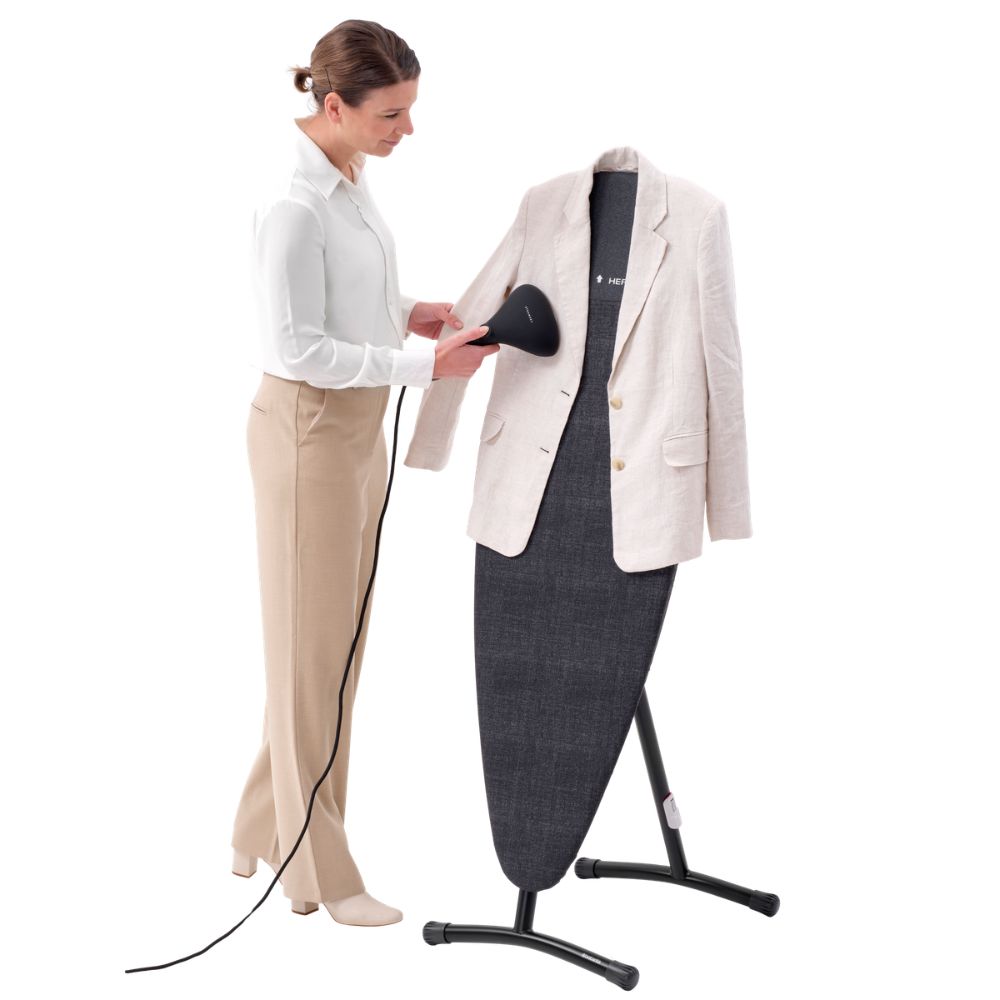 Steam & Ironing Board D, 135x45 cm, HRPZ - Denim Black at Brabantia GH